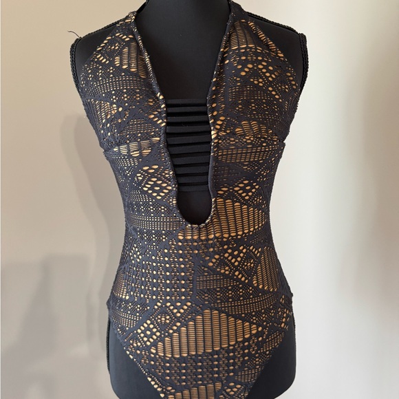 Mossimo Supply Co. Other - Mossimo Supply Co. Black and Tan Lace Top